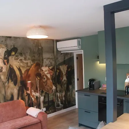 Daire Hoeve Altena Barn-house